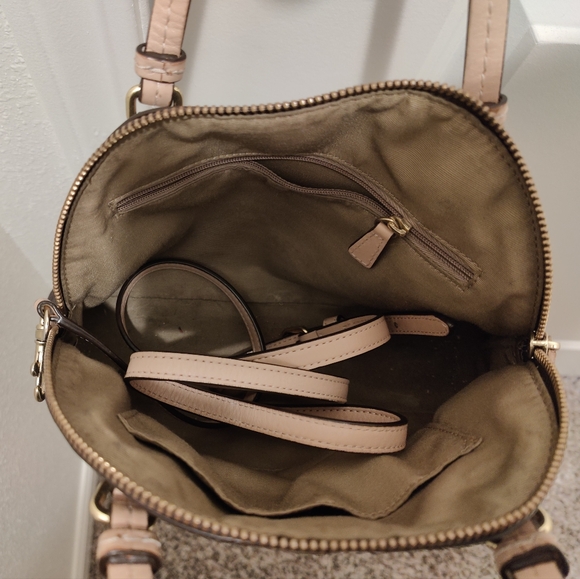 Coach Bag - Picture 3 of 5